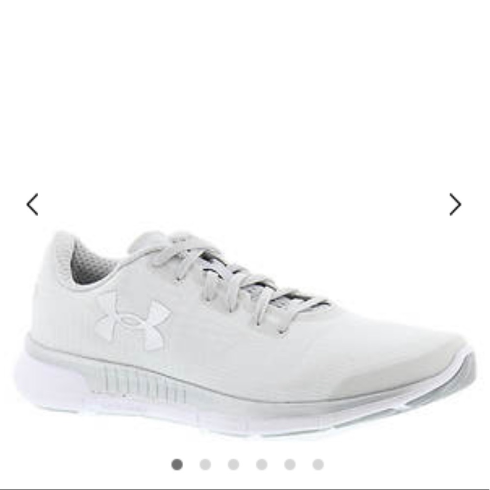 Under Armour Running Shoes, size 7